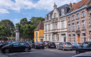 Mons Serviced Apartment