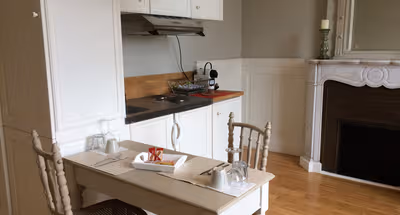 Mons Serviced Apartment