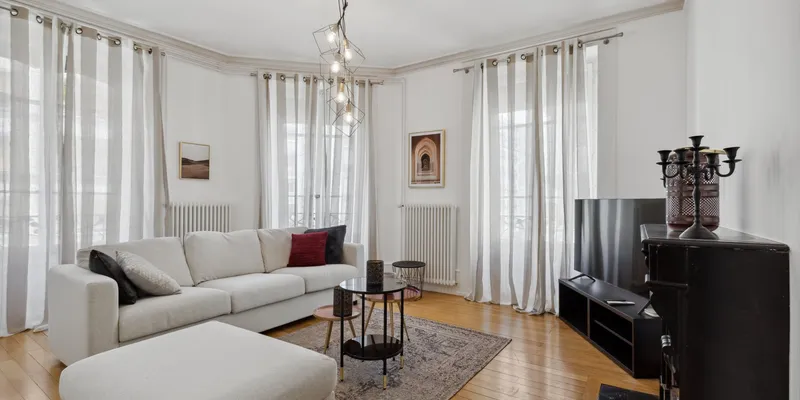 Colladon service apartment