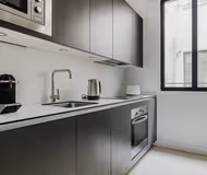 Dos de Mayo Serviced Apartment