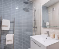 Manuel Luiz service apartment