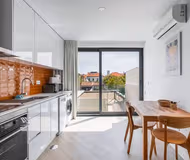 Manuel Luiz service apartment