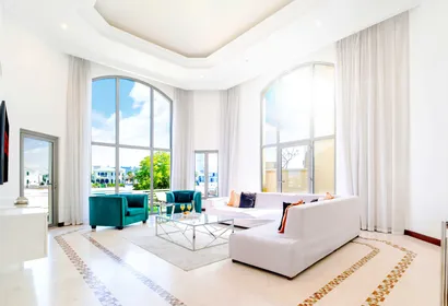 Majestic 4 BR Villa in Palm Jumeirah
