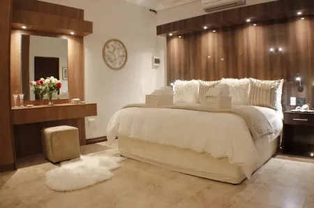 29 Mahogany Cres, Serviced Apartment