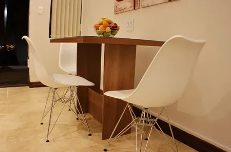 29 Mahogany Cres, Serviced Apartment