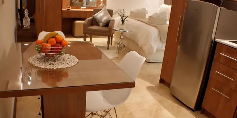29 Mahogany Cres, Serviced Apartment