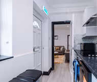 5 br house near Leeds City Centre with free parking