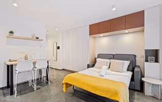 Rue Leonardo da Vinci Serviced Apartment