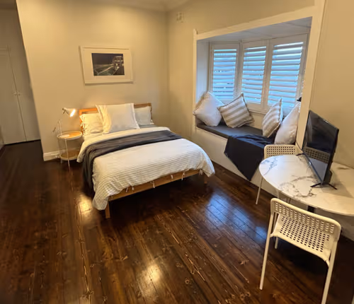 Studio Serviced Apartment at  Bondi Beach