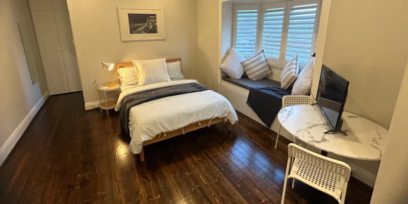 Studio Serviced Apartmetn at  Bondi Beach