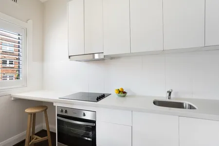 Studio Serviced Apartmetn at  Bondi Beach