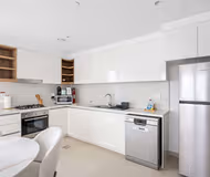 Elegant Two Bedroom Apartment with  Burj Khalifa Views