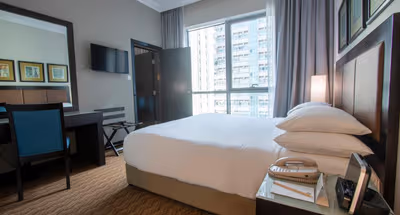 Electra Street Serviced Apartment, Al Zahiyah