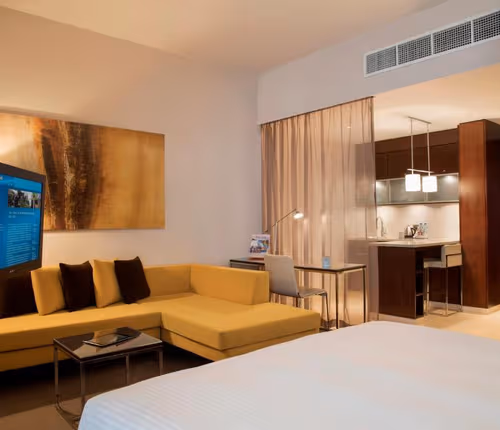 Az Zumurrud Street service apartment