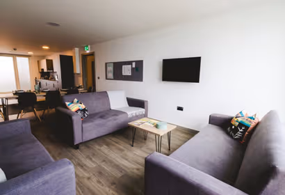 Ashlin House: Central Cork