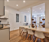 Paris Louvre Serviced Apartment