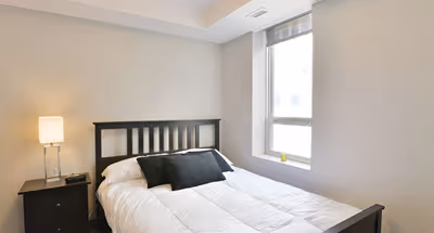 Lisgar St Apartment