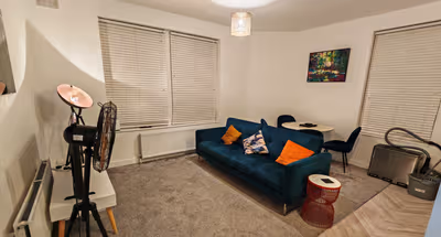 Garland Modern 2 Bedroom Apartment with Park view, Hackney 4