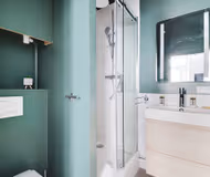 Studio on Rue Fresnel, steps away from the Seine & the Eiffel