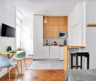 Studio on Rue Fresnel, steps away from the Seine & the Eiffel