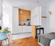 Studio on Rue Fresnel, steps away from the Seine & the Eiffel