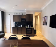 Champs-Elysees Serviced Apartment