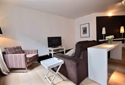 Magnificent Serviced Apartment