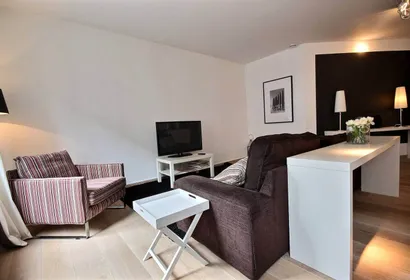 Magnificent Serviced Apartment