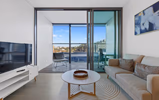 Chippendale Serviced Apartment