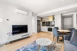 Queen St Serviced Apartment