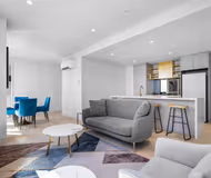 Luxury Queen St Serviced Apartment