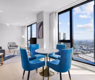 Luxury Queen St Serviced Apartment