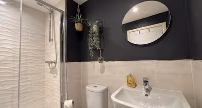 3 Bedroom Modern Property