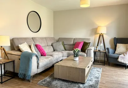 3 Bedroom Modern Property