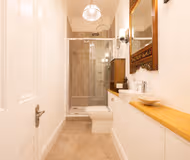 Light-filled 2-Bedroom Chelsea Apartment