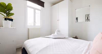 1 Bedroom Flat - Shepherds Bush