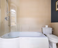 Spacious & Homely Georgian Town House Central Bath