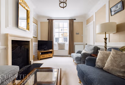 Spacious & Homely Georgian Town House Central Bath