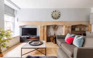 Elegant Georgian Flat in Historic Bath with Garden