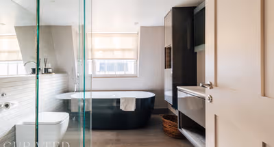 Modern & Stylish 2 Bedroom Loft Apartment