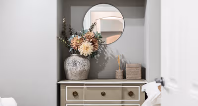 Wine Vaults with Hot Tub & Private Courtyard