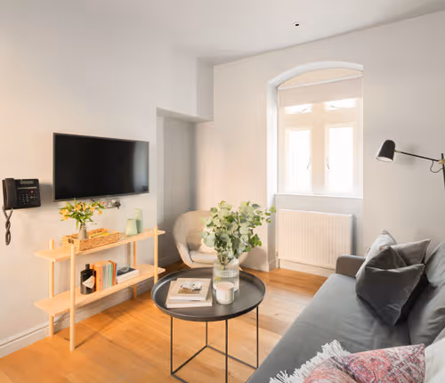 St Catherine's Hospital - Deluxe Apartment