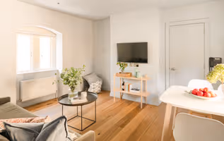 St Catherine's Hospital - Superior Apartment