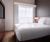 E San Carlos Ave ApartHotel