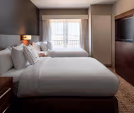 E San Carlos Ave ApartHotel