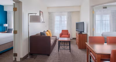 International Blvd Elizabeth Aparthotel