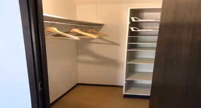 Sångarevägen Serviced Apartment, University Special!