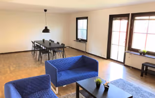 Sångarevägen Serviced Apartment, University Special!