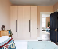 Luxurious Apartment - minutes from Angel Tube St.