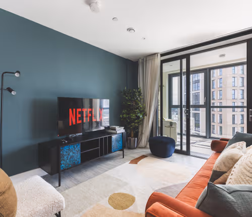 Spacious living room at Pearson Building at West Croydon